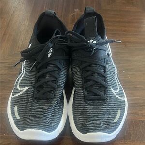 Nike Black and White Knit Sneakers